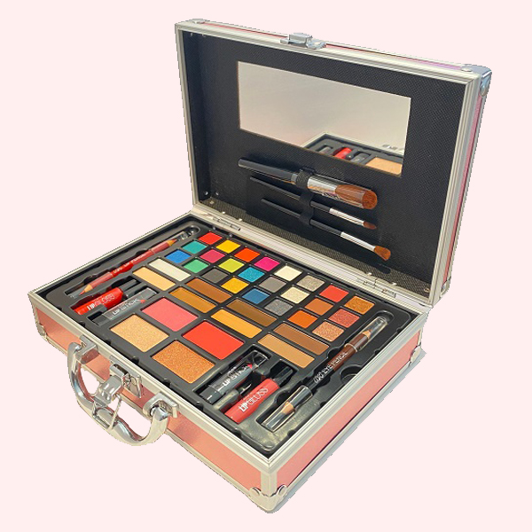 BR Carry All Trunk Professional Makeup Kits